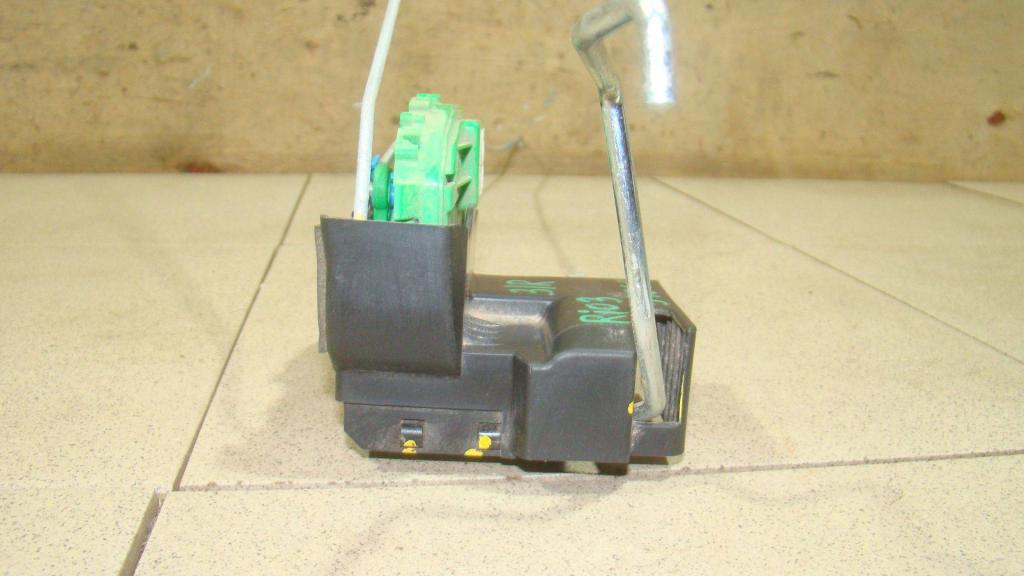 Замок двери задней правой, 1000 рублей, Пермь