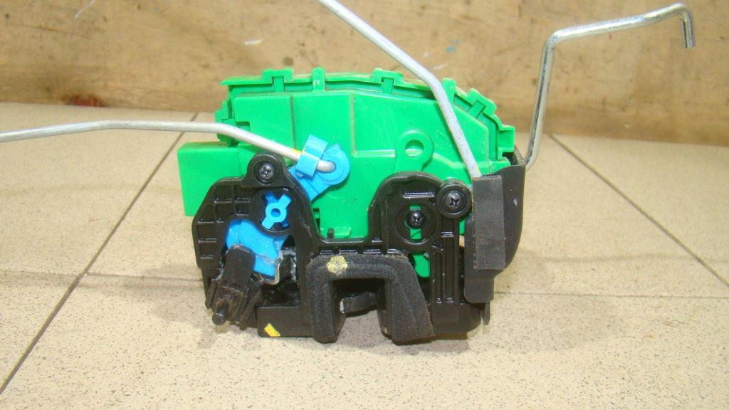 Замок двери задней правой, 1000 рублей, Пермь