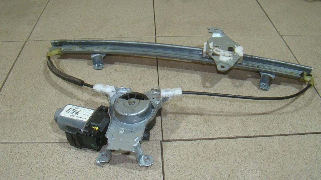Стеклоподъемник передний левый, 4700 рублей, Пермь