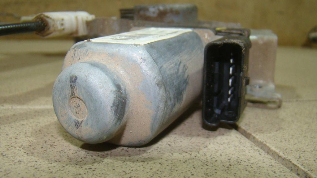 Стеклоподъемник передний левый, 4700 рублей, Пермь