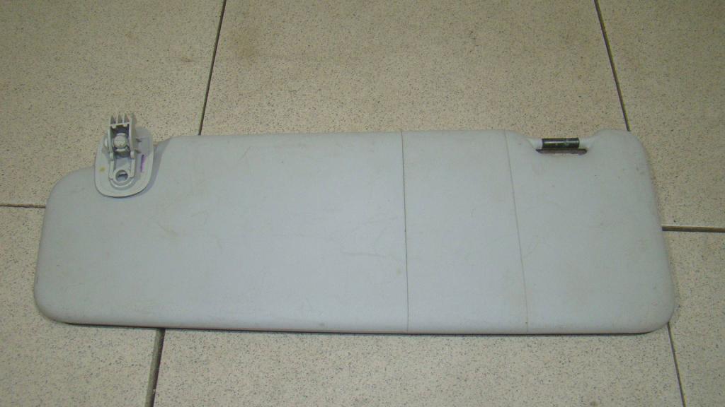 Козырек солнцезащитный левый, 1000 рублей, Пермь