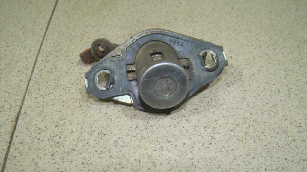 Вставка замка багажника, 1000 рублей, Пермь