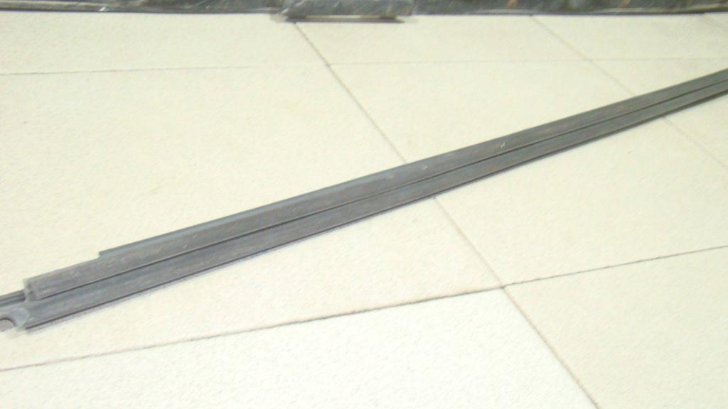 Накладка стекла переднего левого, 900 рублей, Пермь