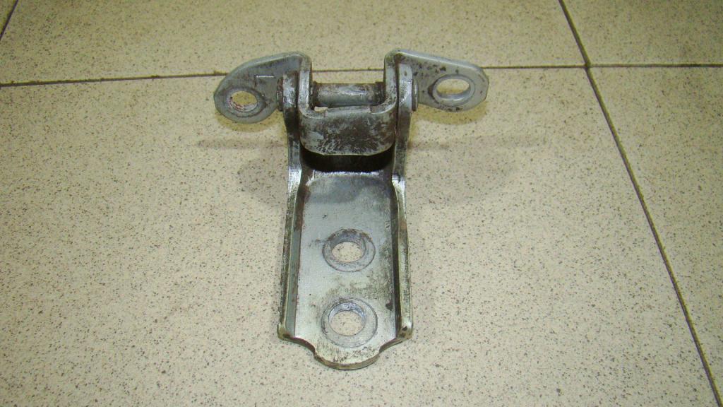 Петля двери задней правой нижняя, 500 рублей, Пермь