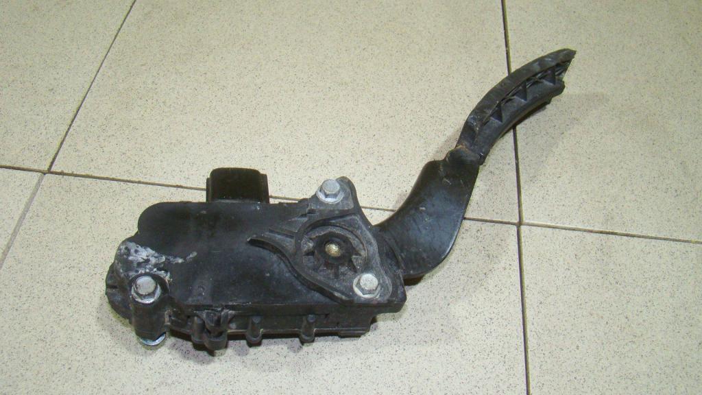 Педаль газа, 1000 рублей, Пермь