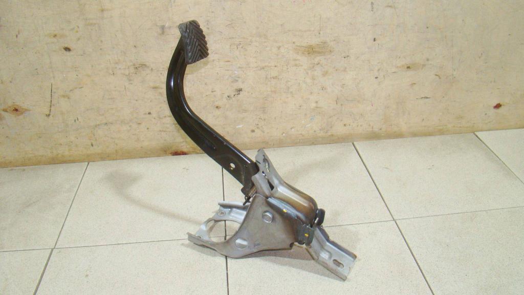 Педаль тормоза, 1000 рублей, Пермь