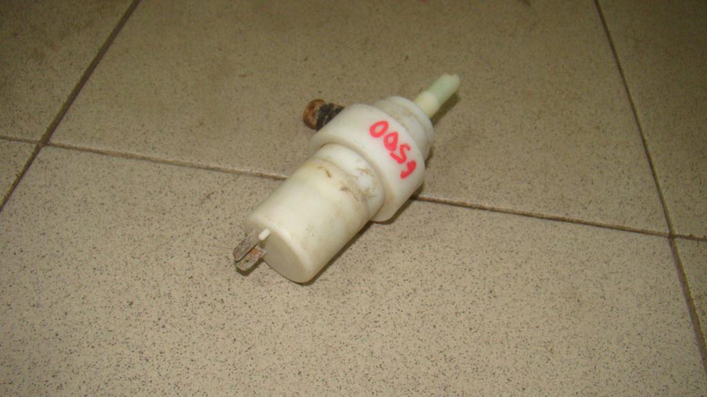 Насос омывателя фар, 1000 рублей, Пермь