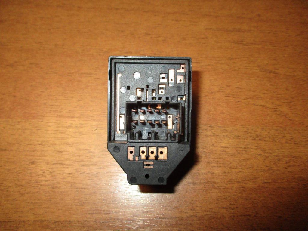 Переключатель регулировки зеркала, 800 рублей, Пермь