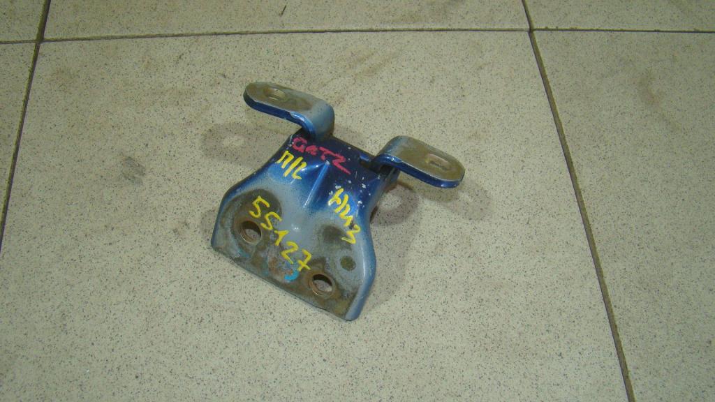 Петля двери передней левой нижняя, 500 рублей, Пермь