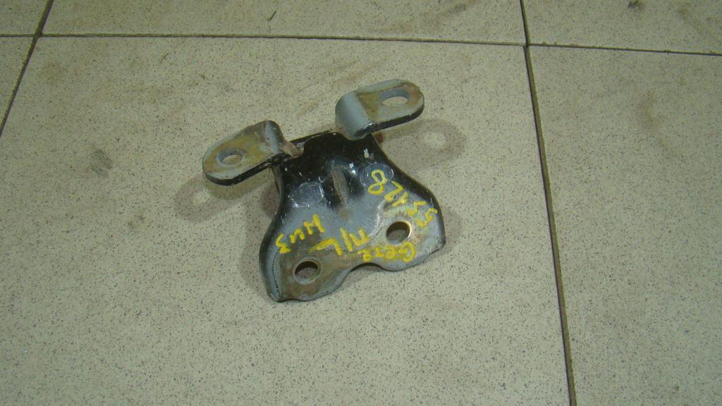 Петля двери передней левой нижняя, 500 рублей, Пермь