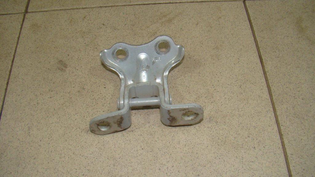 Петля двери задней правой верхняя, 500 рублей, Пермь