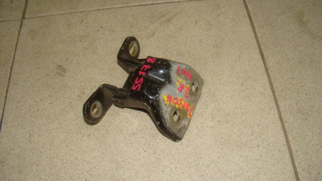 Петля двери задней правой нижняя, 500 рублей, Пермь