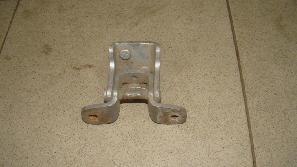 Петля двери задней правой верхняя, 500 рублей, Пермь