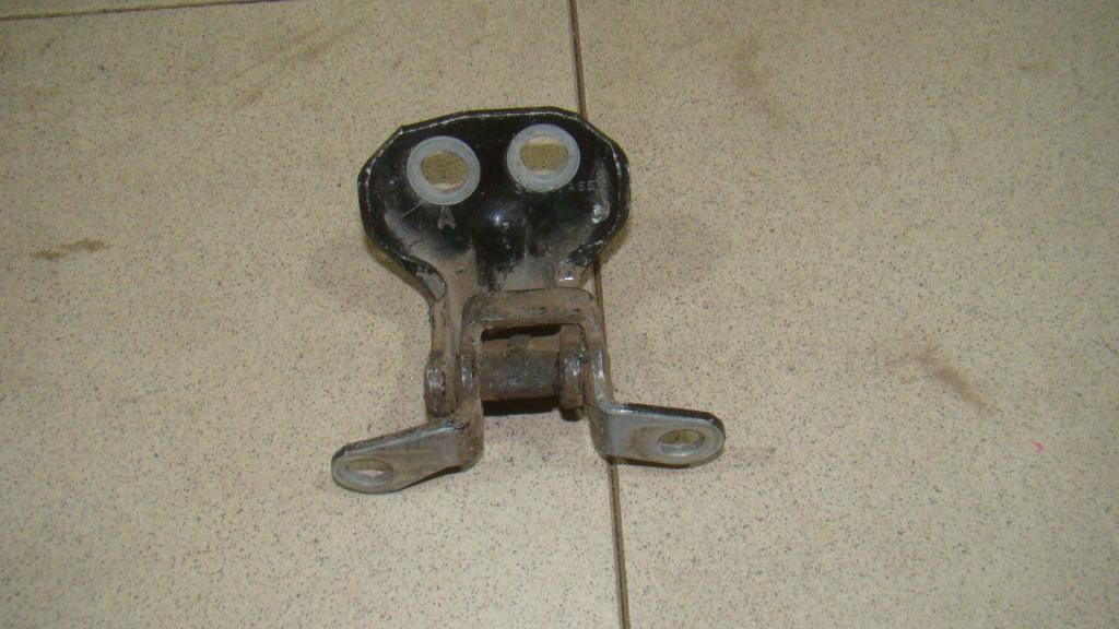 Петля двери задней правой верхняя, 500 рублей, Пермь