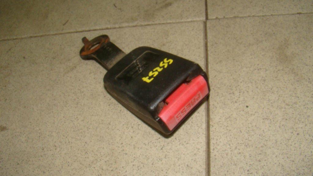 Ответная часть ремня безопасности, 700 рублей, Пермь