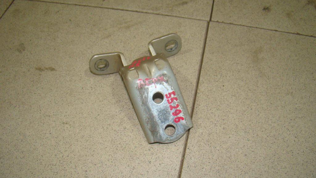 Петля двери передней правой верхняя, 500 рублей, Пермь