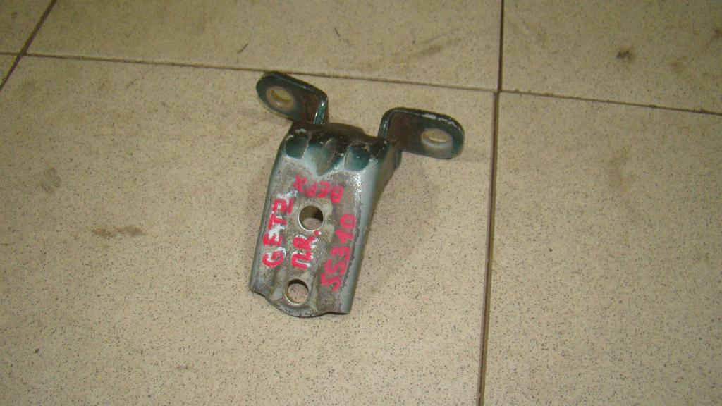 Петля двери передней правой верхняя, 500 рублей, Пермь