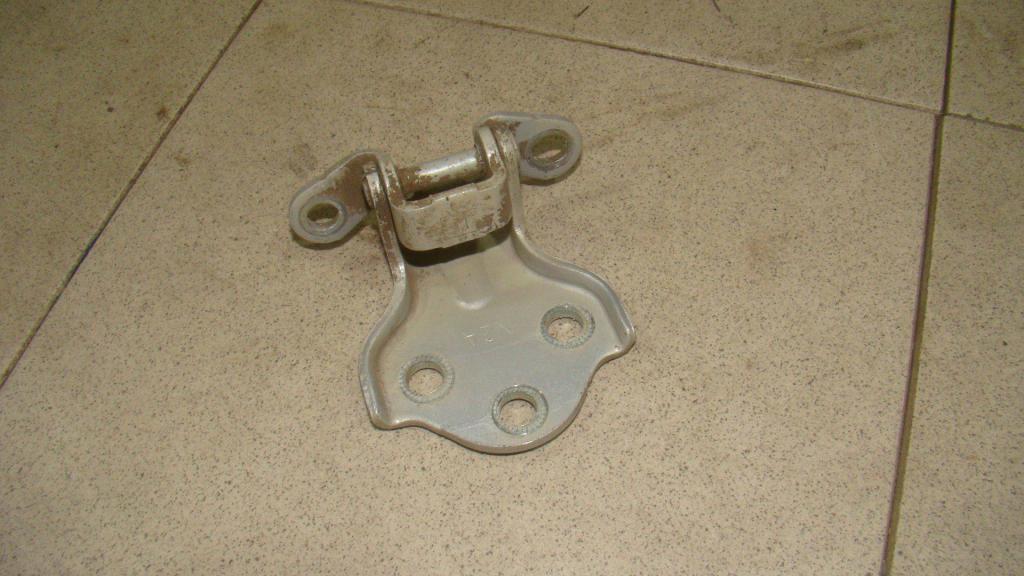 Петля двери передней, 500 рублей, Пермь