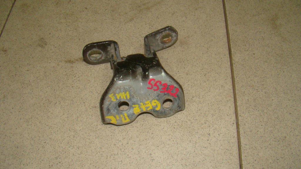 Петля двери передней правой нижняя, 500 рублей, Пермь