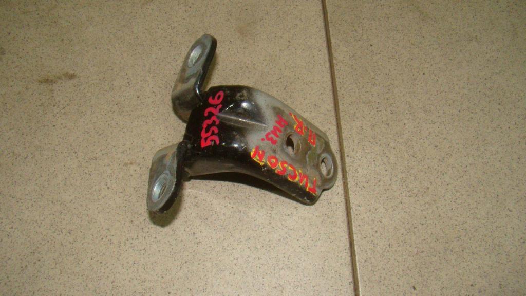 Петля двери передней правой нижняя, 500 рублей, Пермь