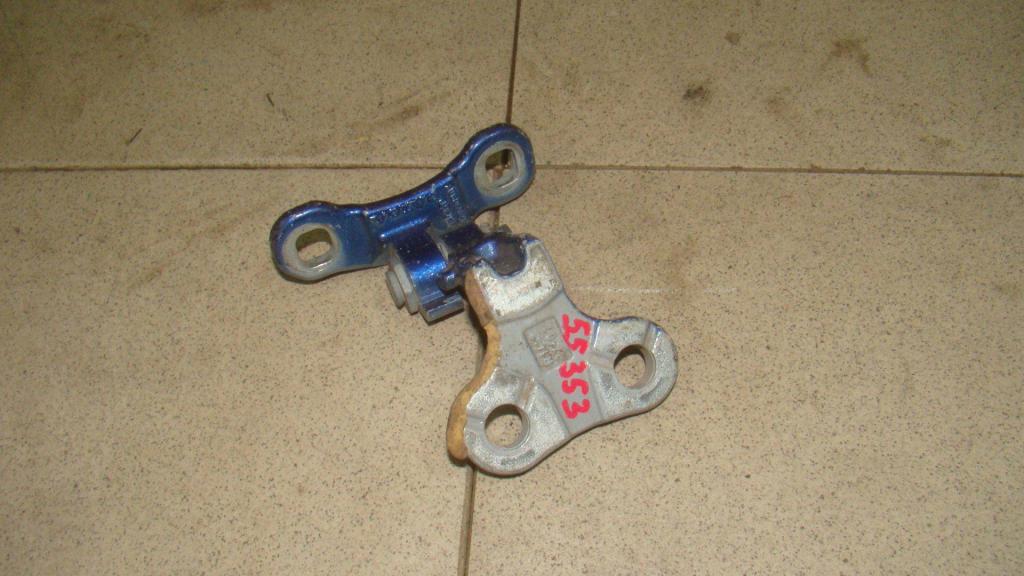 Петля двери передней правой верхняя, 500 рублей, Пермь