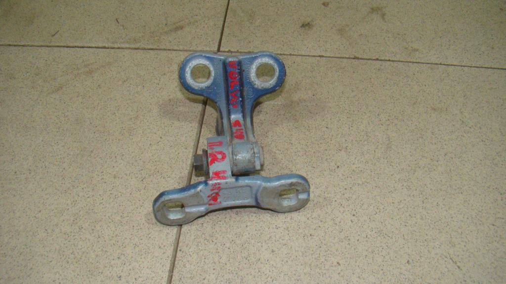 Петля двери передней правой нижняя, 500 рублей, Пермь