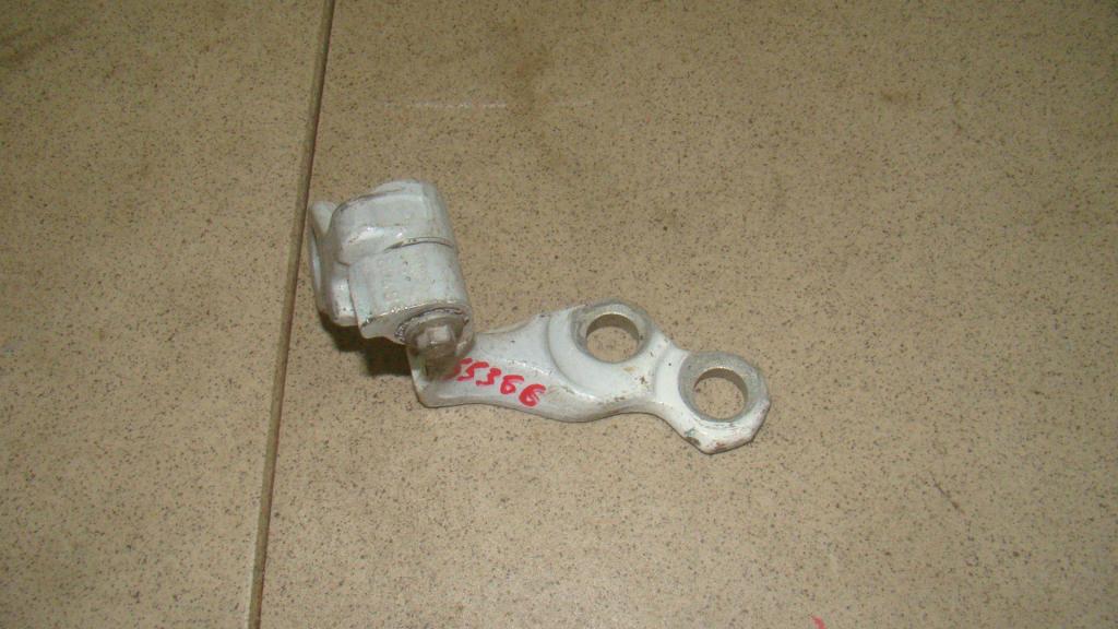 Петля двери передней правой верхняя, 750 рублей, Пермь