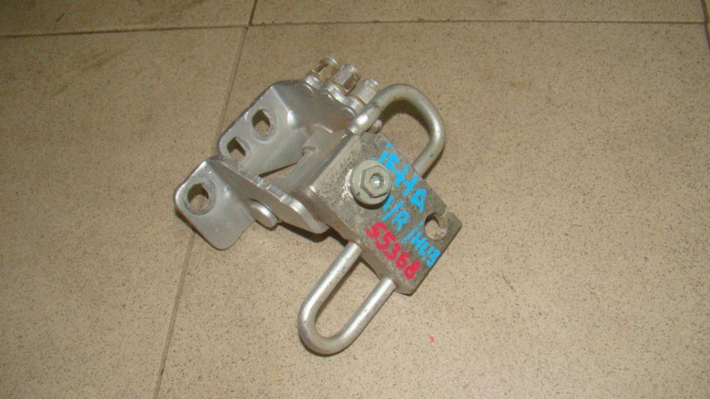 Петля двери передней правой нижняя, 500 рублей, Пермь