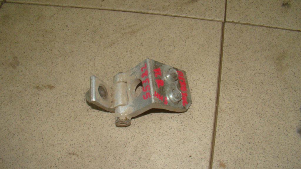 Петля двери передней, 500 рублей, Пермь