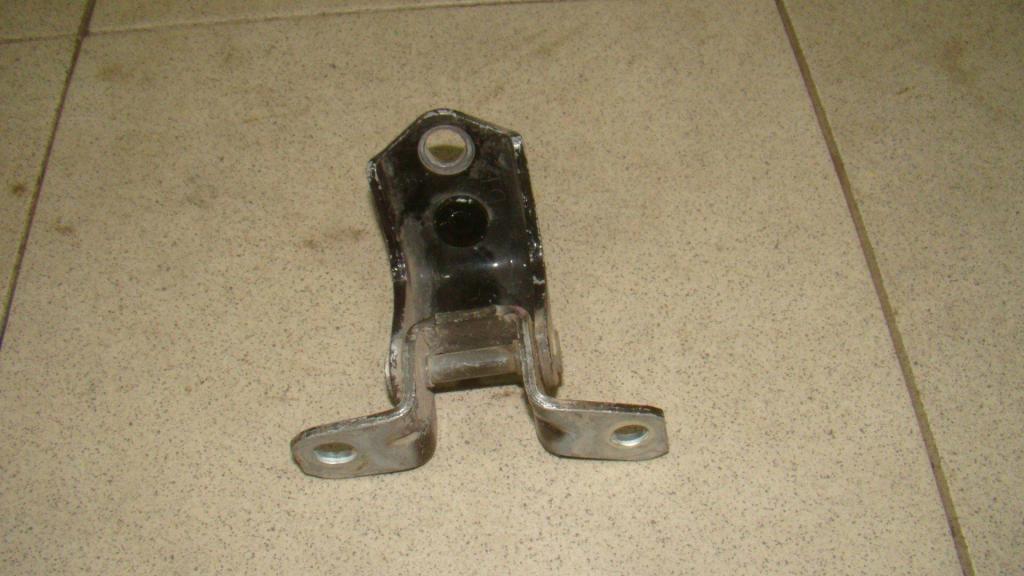 Петля двери задней левой верхняя, 500 рублей, Пермь