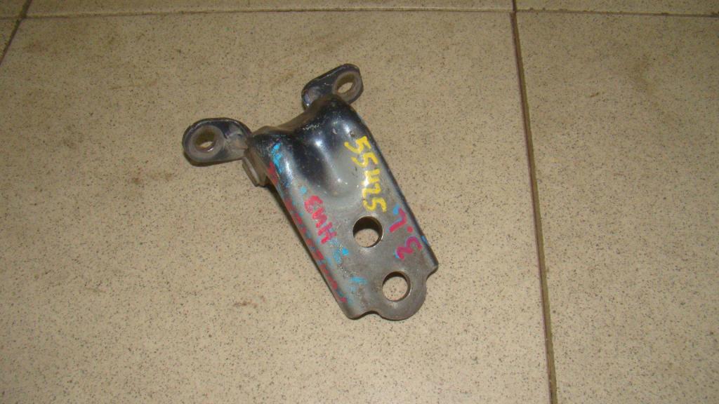 Петля двери задней левой нижняя, 500 рублей, Пермь