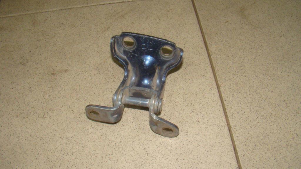 Петля двери задней левой верхняя, 500 рублей, Пермь