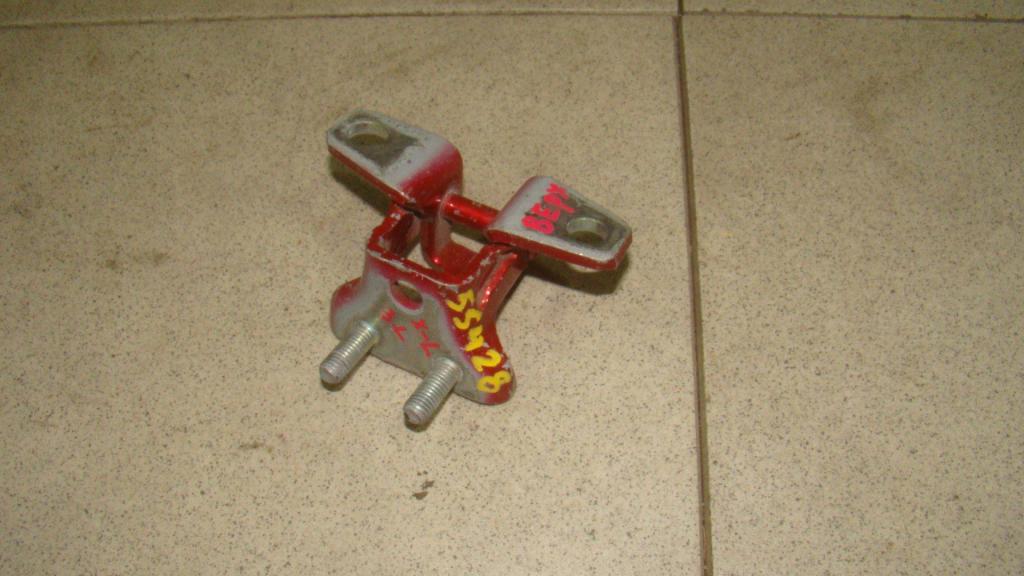 Петля двери задней левой верхняя, 500 рублей, Пермь