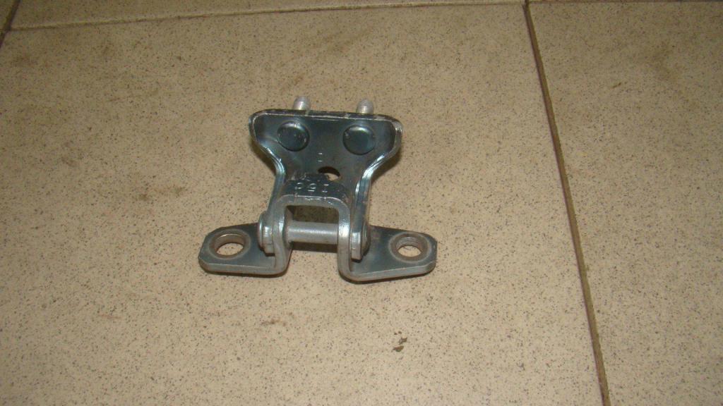 Петля двери задней левой верхняя, 500 рублей, Пермь