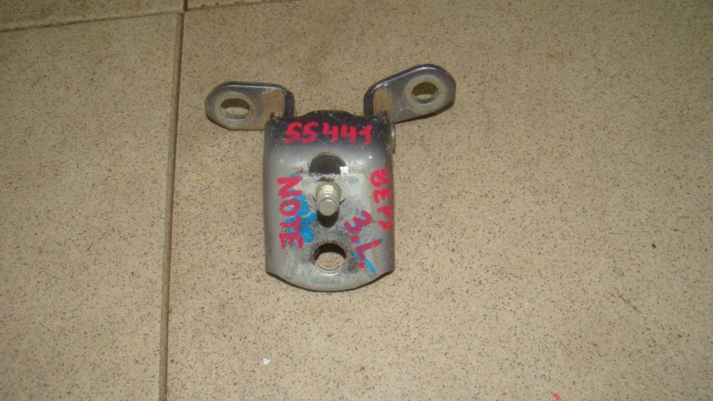 Петля двери задней левой верхняя, 500 рублей, Пермь