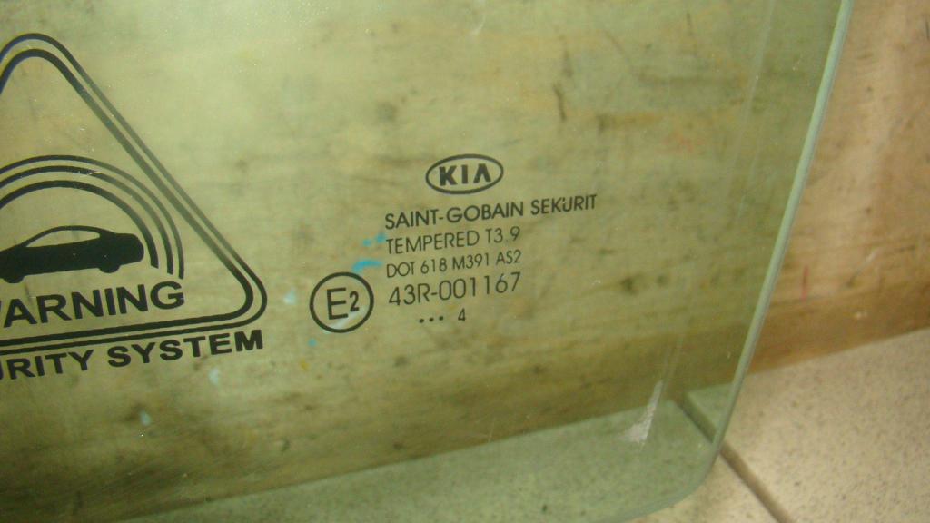 Стекло двери передней левой, 2000 рублей, Пермь