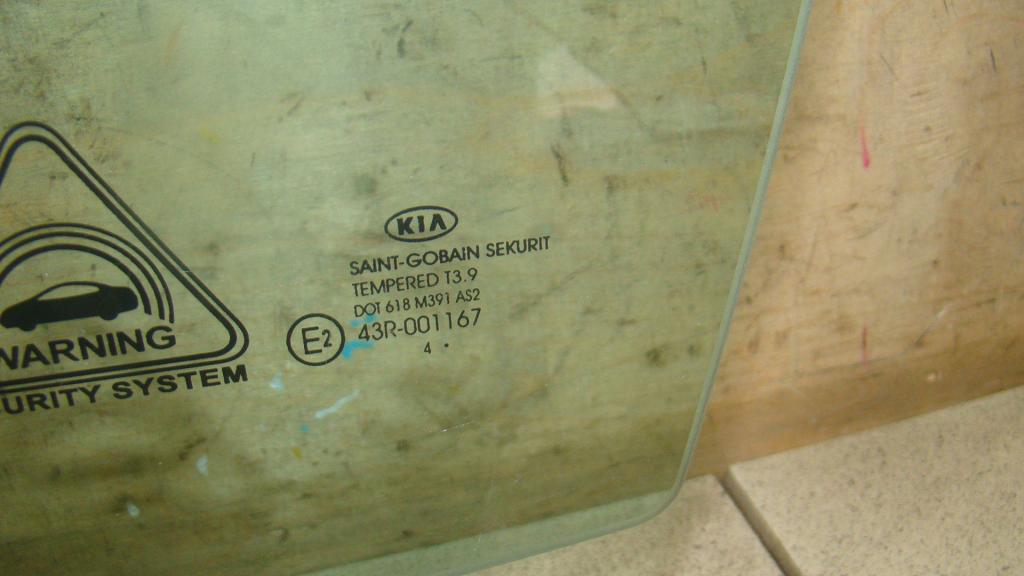 Стекло двери передней левой, 2000 рублей, Пермь