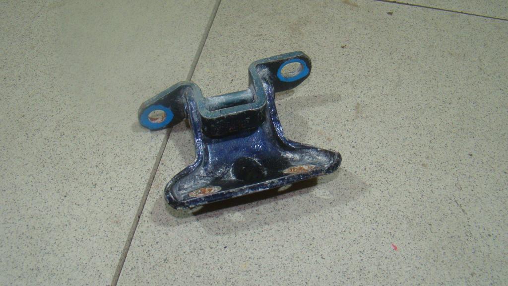 Петля двери задней левой верхняя, 500 рублей, Пермь