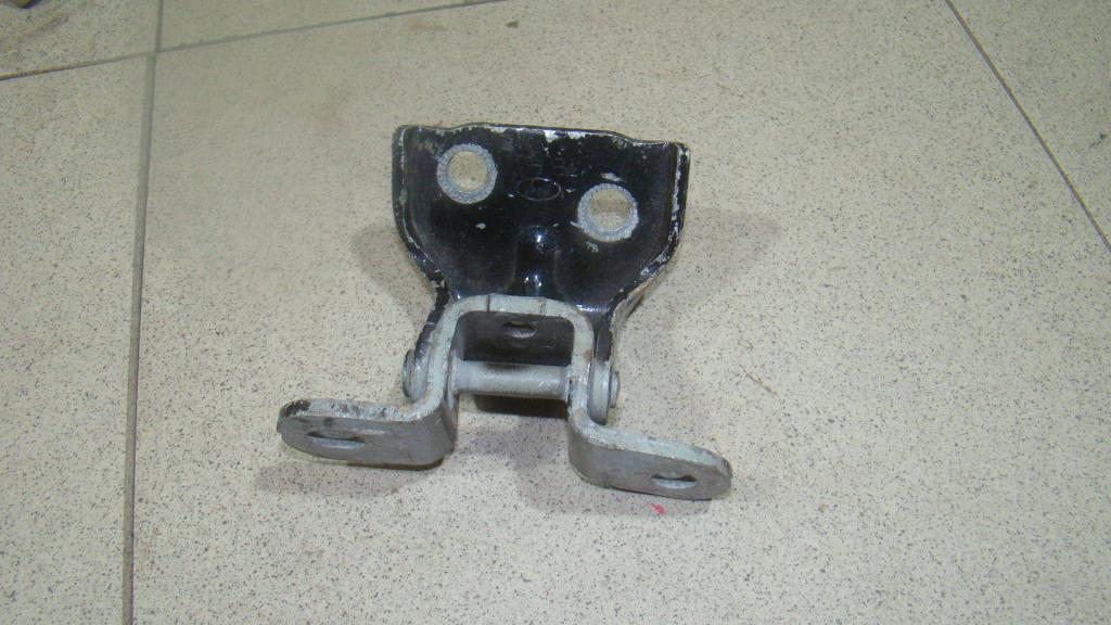 Петля двери задней левой верхняя, 500 рублей, Пермь