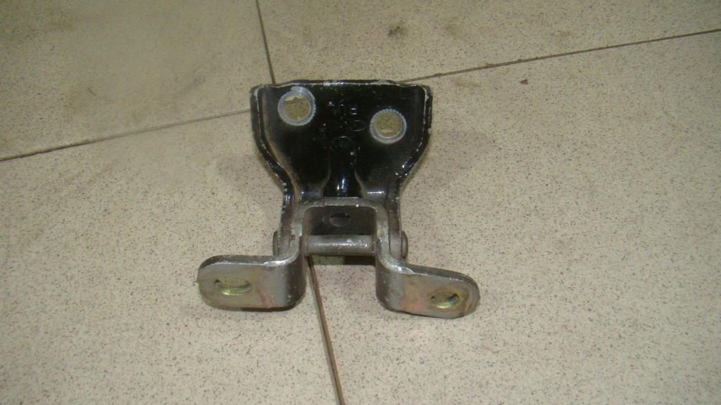 Петля двери задней левой верхняя, 500 рублей, Пермь