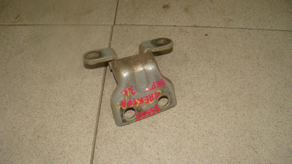 Петля двери задней левой верхняя, 500 рублей, Пермь