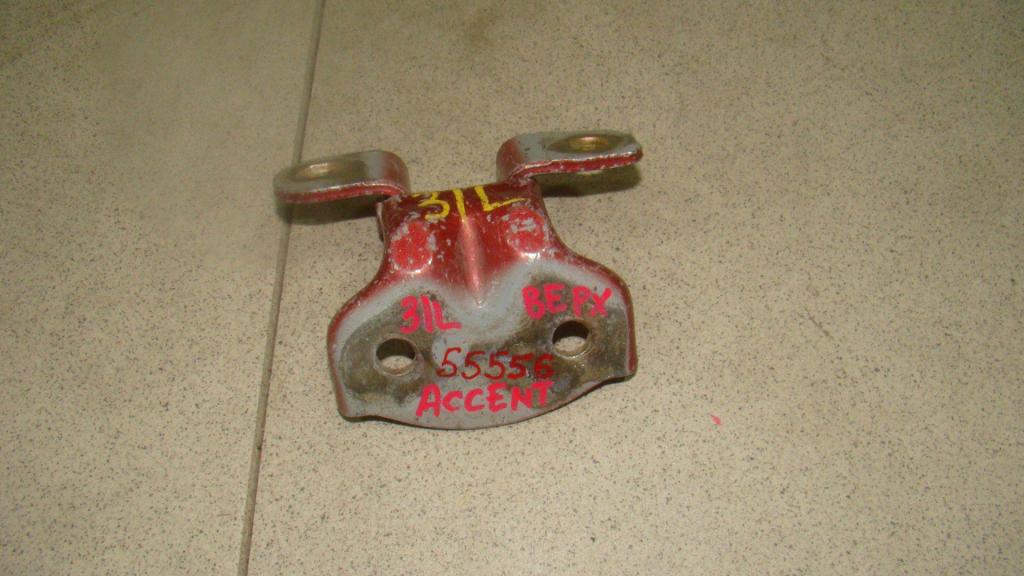 Петля двери задней левой верхняя, 500 рублей, Пермь