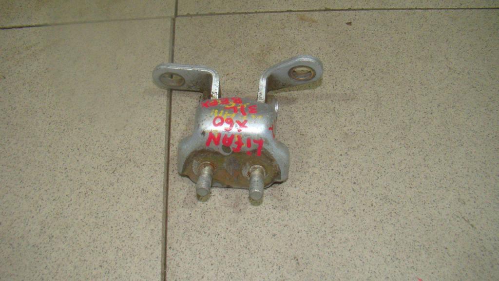 Петля двери задней левой верхняя, 500 рублей, Пермь