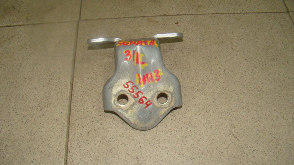 Петля двери задней левой нижняя, 500 рублей, Пермь