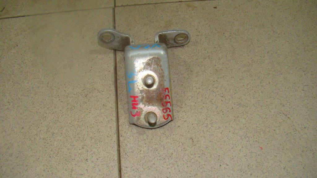 Петля двери задней левой нижняя, 500 рублей, Пермь