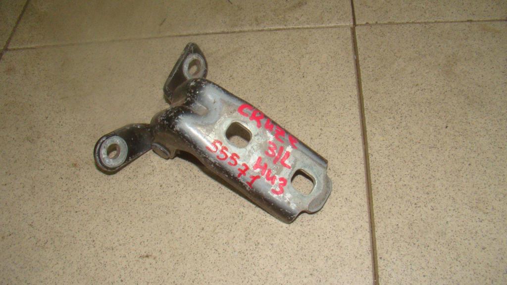 Петля двери задней левой нижняя, 500 рублей, Пермь