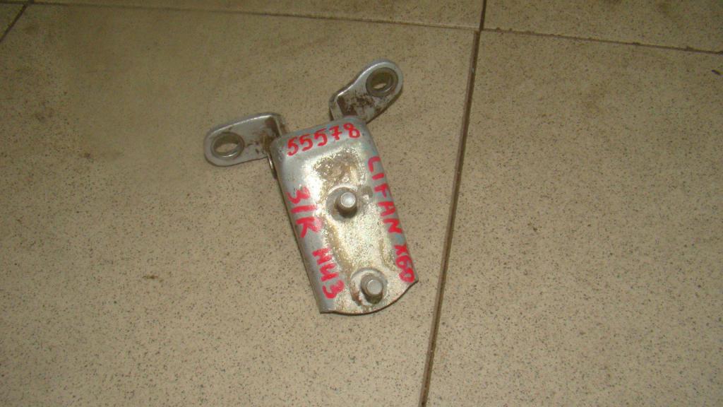 Петля двери задней правой нижняя, 500 рублей, Пермь