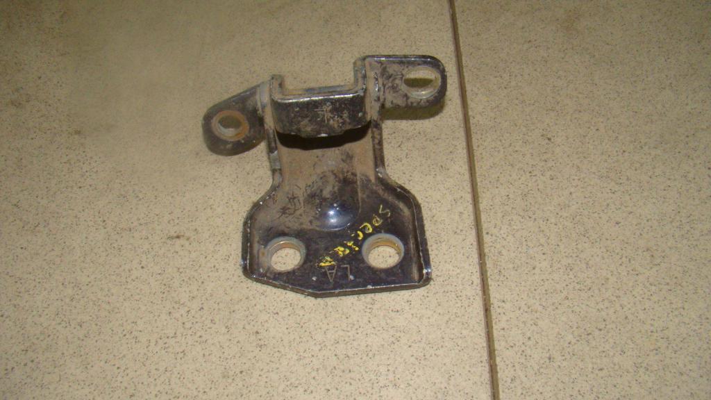 Петля двери задней правой нижняя, 500 рублей, Пермь