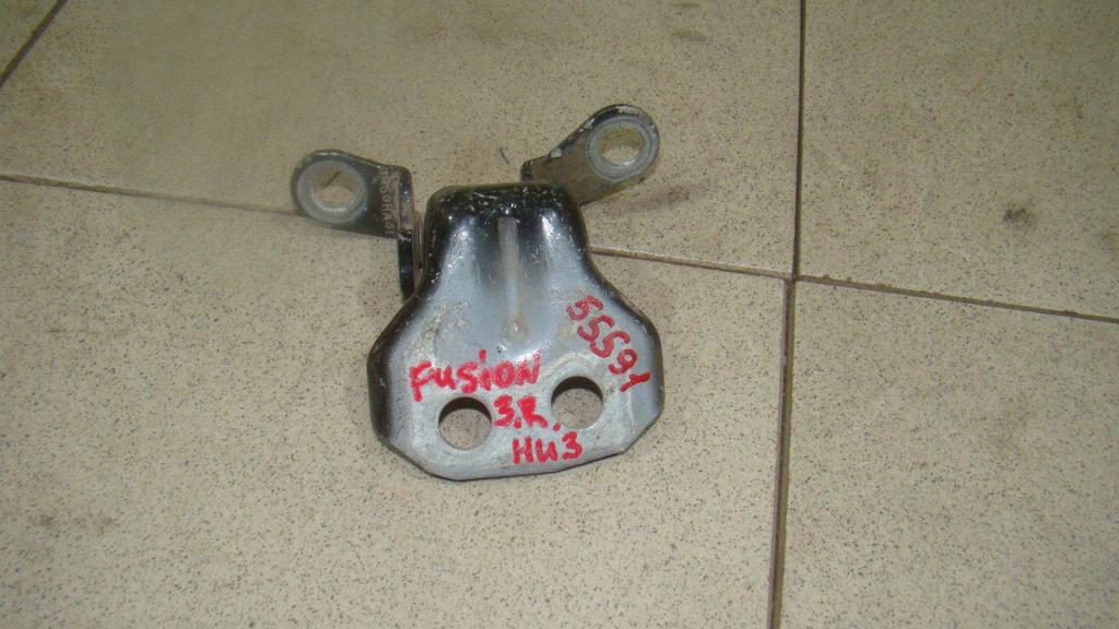 Петля двери задней правой нижняя, 500 рублей, Пермь