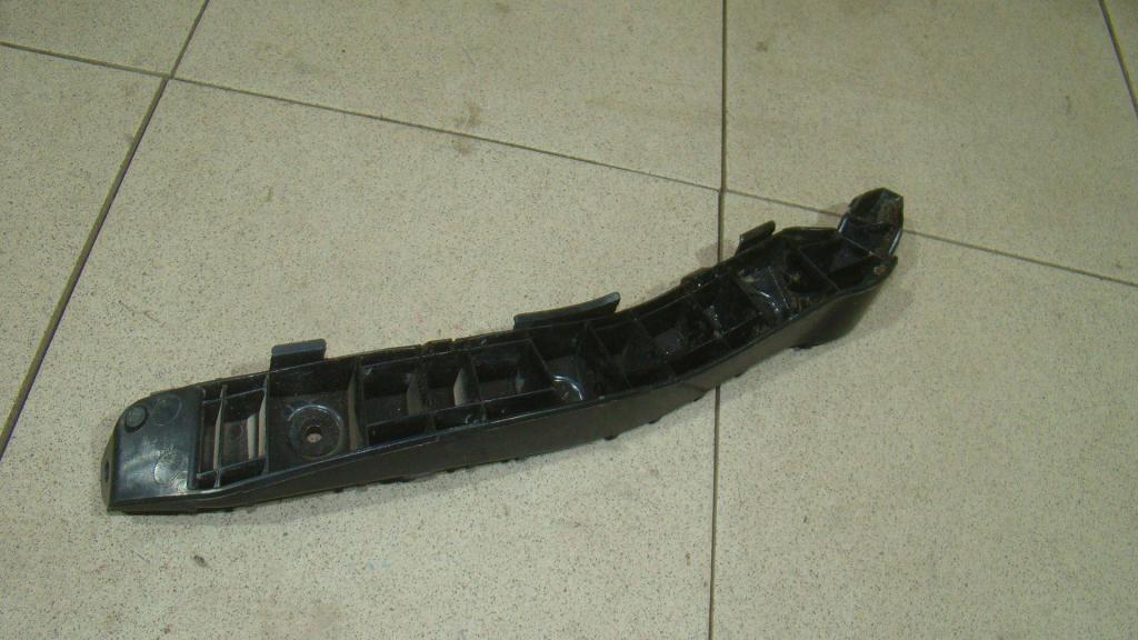 Кронштейн заднего бампера правый, 700 рублей, Пермь